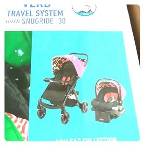 Car seat &  stroller travel system Snugg ride 30